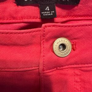 NWOT John Mark Coral Capri Pants